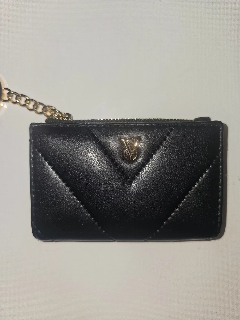 Victoria's Secret Black Quilted Card Case Keychain - Picture 3 of 12